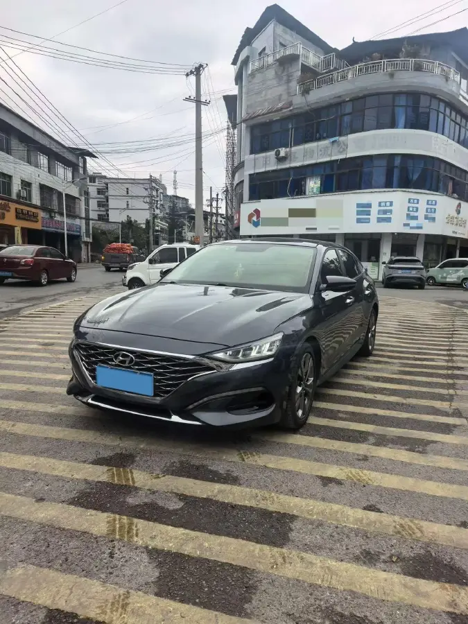 2019 Hyundai La Festa 1.6T 204HP L4 7DCT