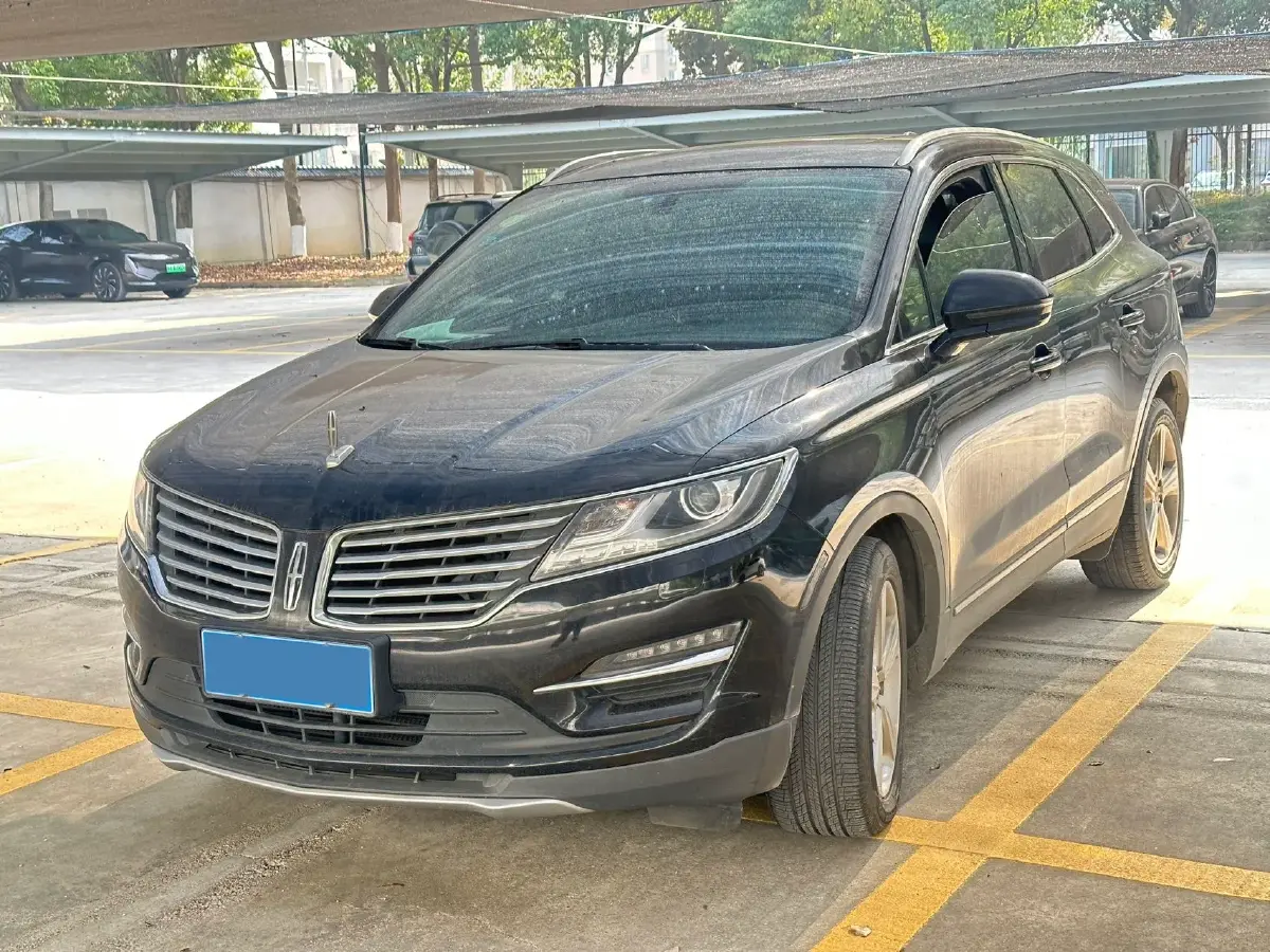 2018 Lincoln MKC 2.0T 203HP L4 6AT