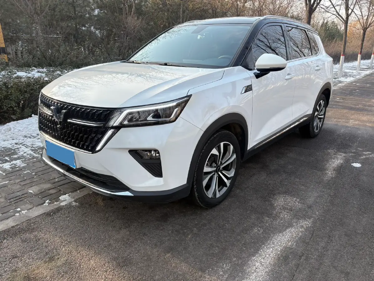 2021 WuLing XingChen 1.5T 147HP L4 CVT