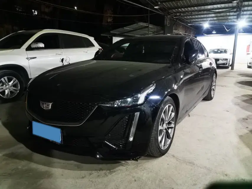 2020 Cadillac CT5 2.0T 237HP L4 10AT