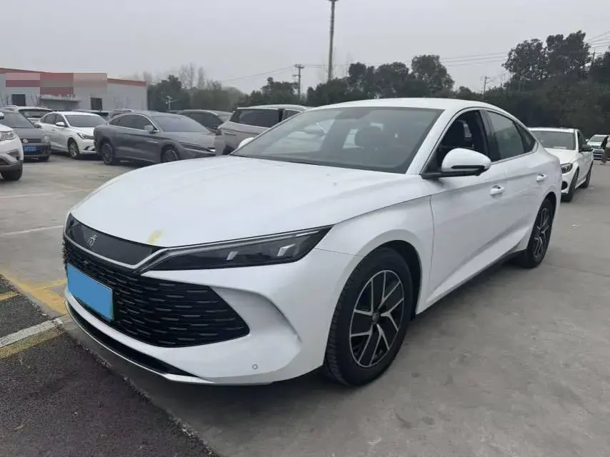 2024 BYD QinL 1.5L 101HP L4 E-CVT PHEV 10.08KWH