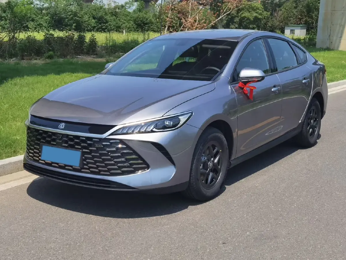 2025 BYD Qin Plus 1.5L 101HP L4 E-CVT PHEV 7.68KWH