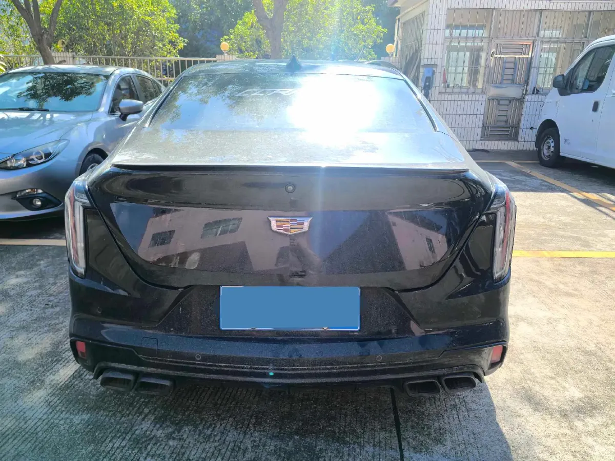 2021 Cadillac CT4 2.0T 237HP L4 8AT,autocango,china used car exporter,china ev exporter,chinese used car exporter,chinese used ev exporter