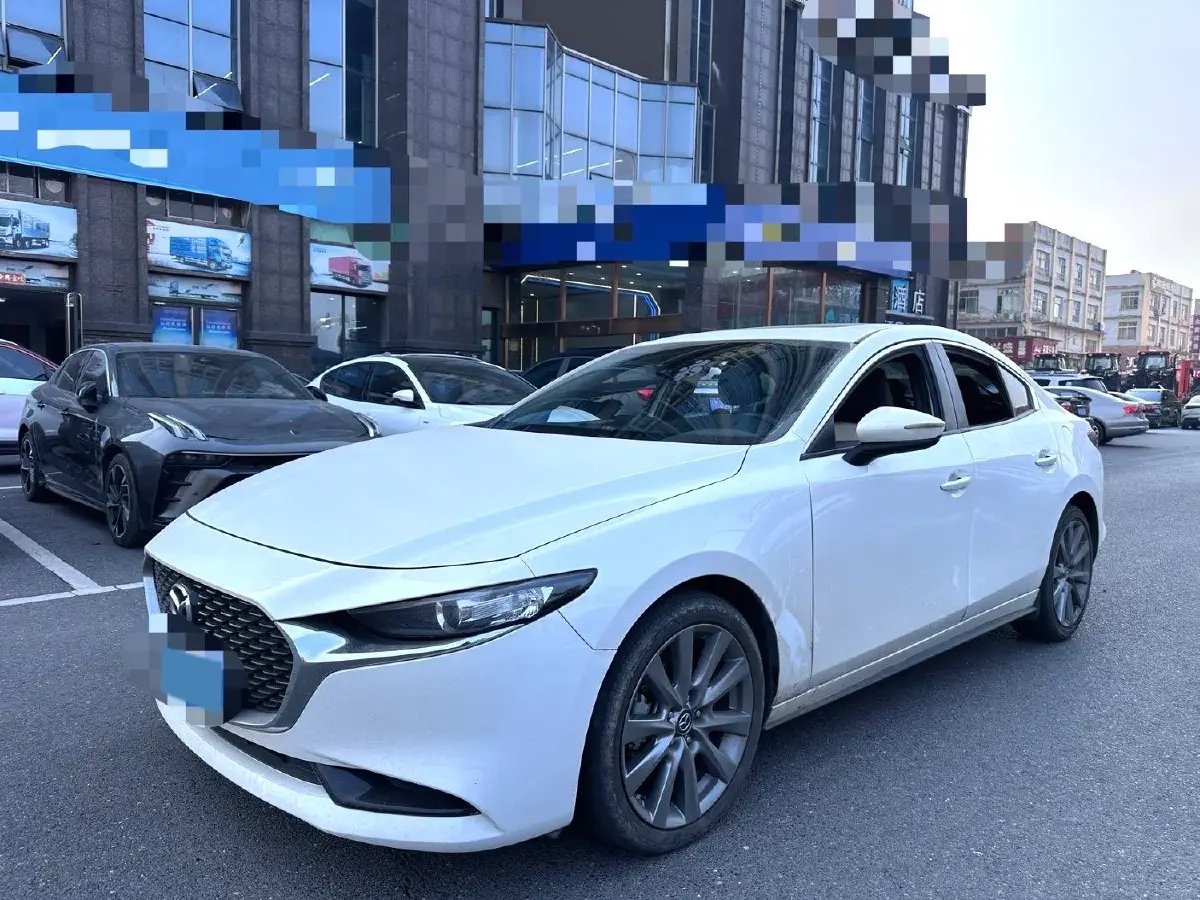 2021 Mazda 3 Axela 2.0L 158HP L4 6AT