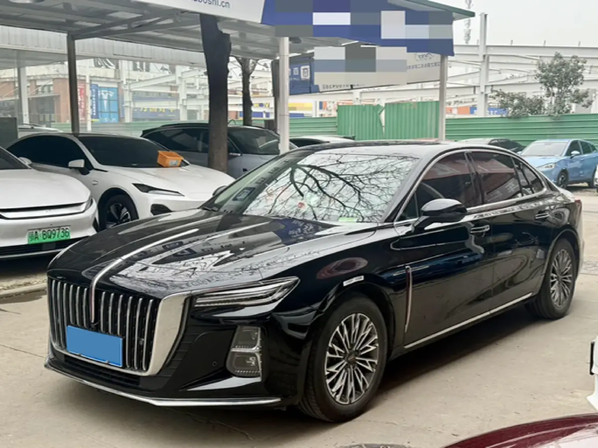 2023 HongQi H5 2.0T 224HP L4 8AT