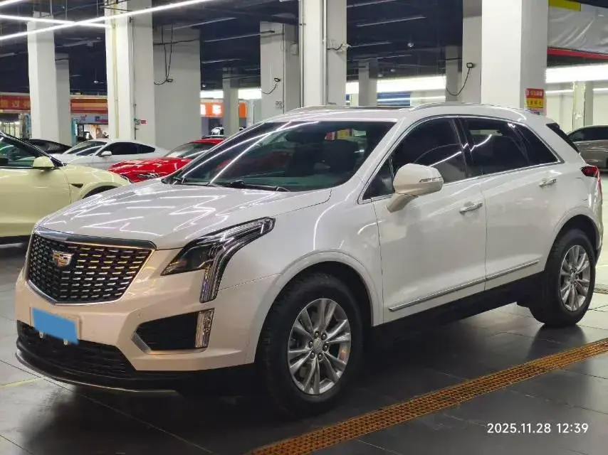 2021 Cadillac XT5 2.0T 237HP L4 9AT