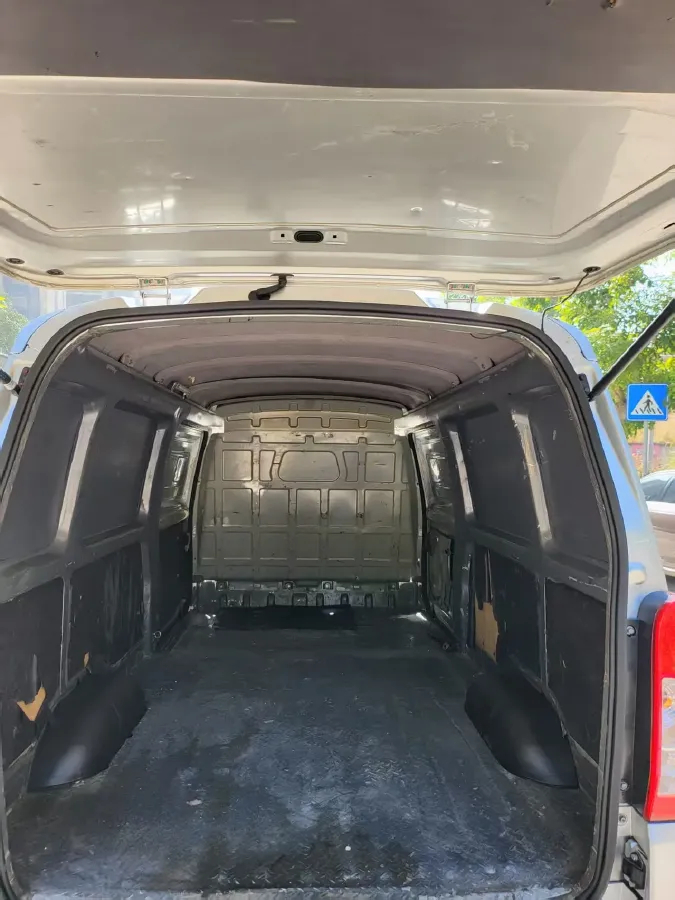 2021 WuLing EV50 BEV 41.6KWH,autocango,china used car exporter,china ev exporter,chinese used car exporter,chinese used ev exporter