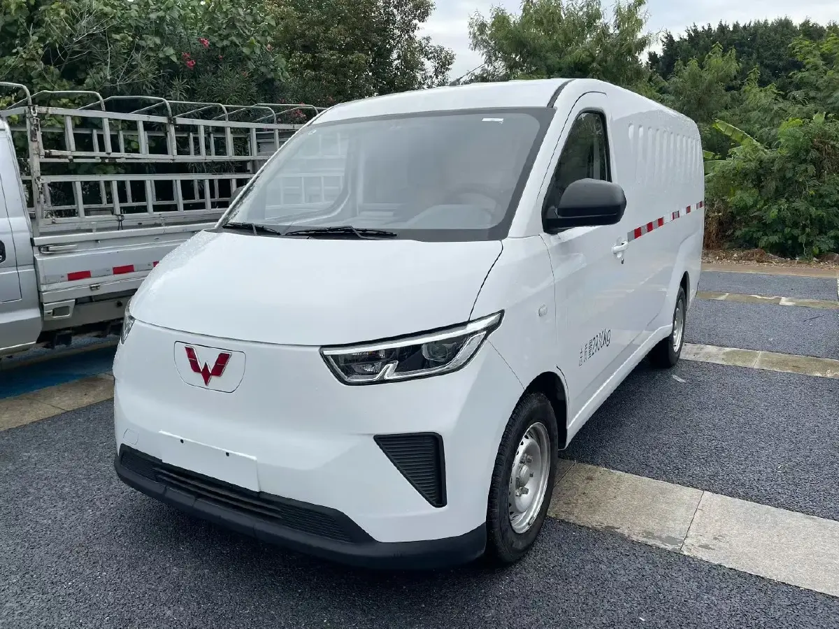 2024 WuLing YangGuang BEV 41.9KWH