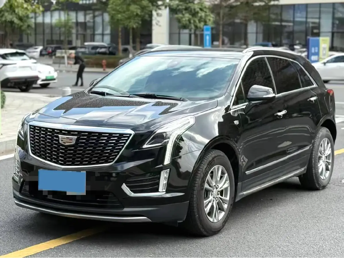 2022 Cadillac XT5 2.0T 237HP L4 9AT