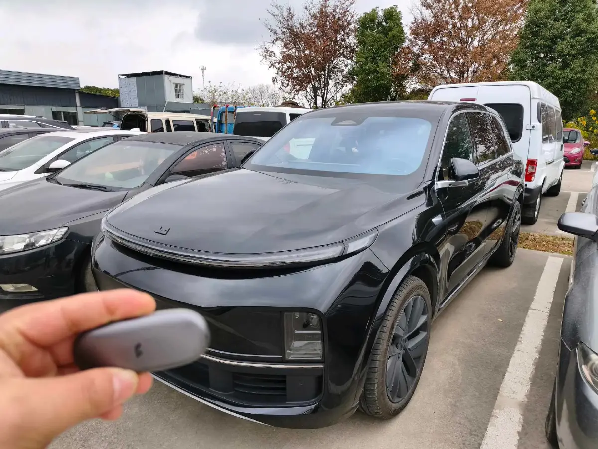 2023 Li L9 Range Extended 154HP REEV 42.6KWH