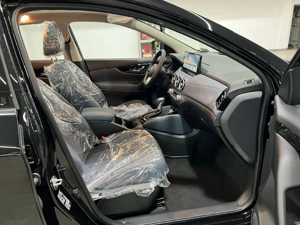 2025 Nissan Qashqai 2.0L 151HP L4 CVT,autocango,china used car exporter,china ev exporter,chinese used car exporter,chinese used ev exporter