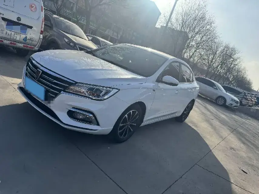 2019 Roewe i5 1.5L 120HP L4 5MT