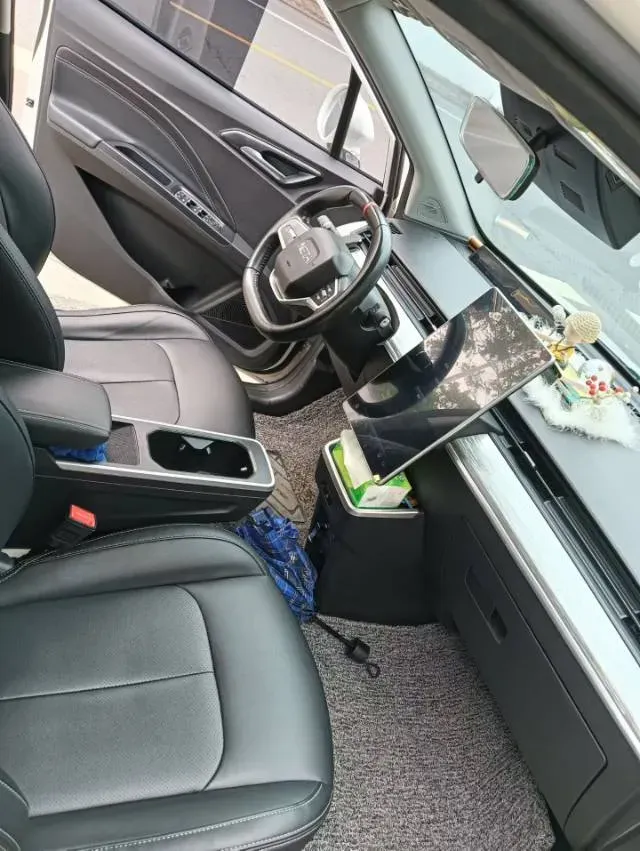 2022 ChangAn Kaicene RuiXing EM60 BEV 41.86KWH,autocango,china used car exporter,china ev exporter,chinese used car exporter,chinese used ev exporter