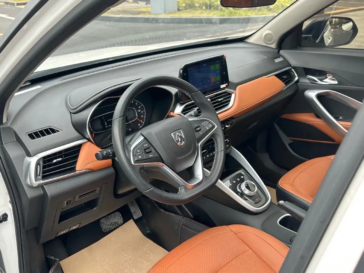 2019 Geely Emgrand GS 1.8L 133HP L4 6MT,autocango,china used car exporter,china ev exporter,chinese used car exporter,chinese used ev exporter