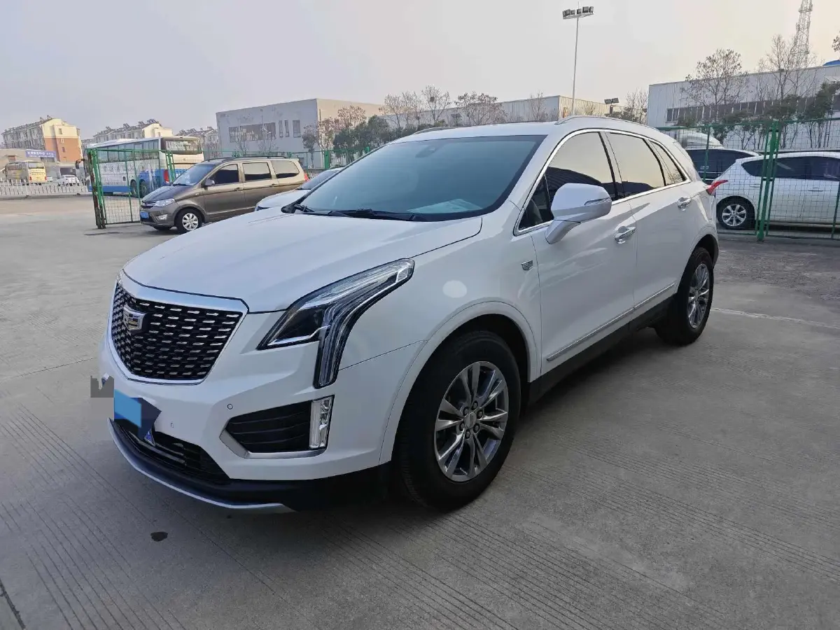 2020 Cadillac XT5 2.0T 241HP L4 9AT