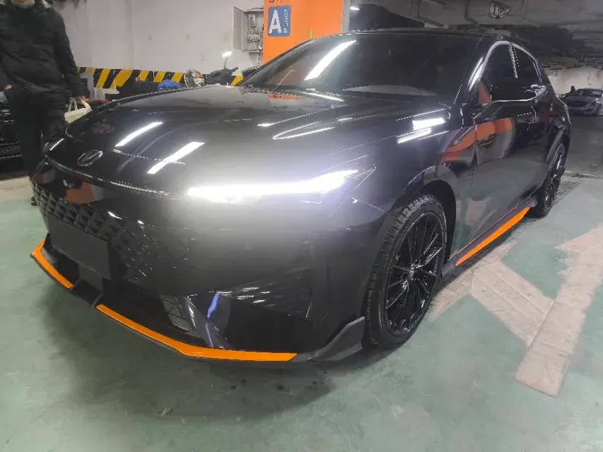 2024 ChangAn UNI-V 1.5T 188HP L4 7DCT