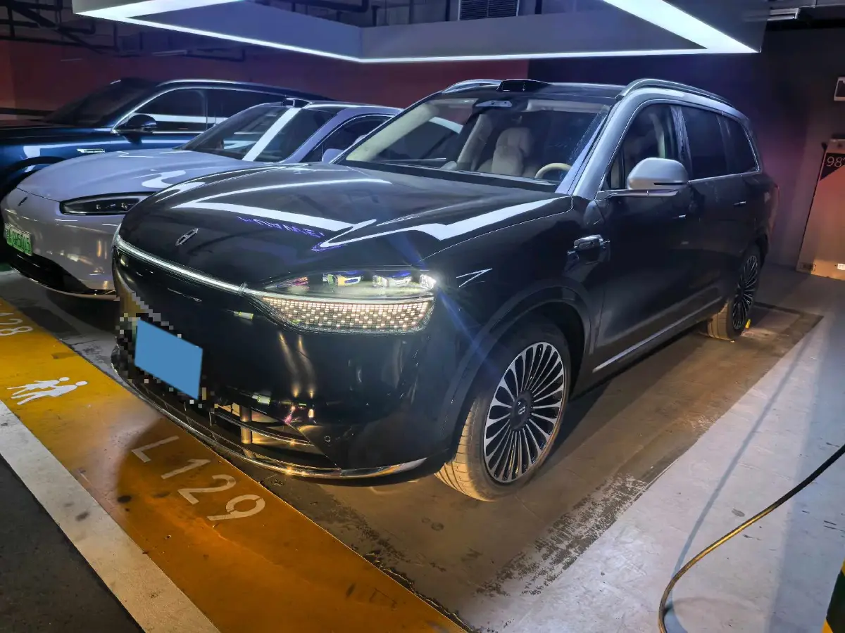 2025 AITO AITO M9 REEV 160HP REEV 52KWH