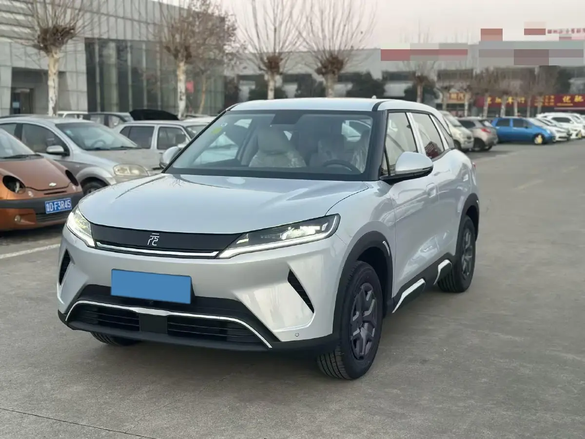 2025 BYD YuanUP BEV