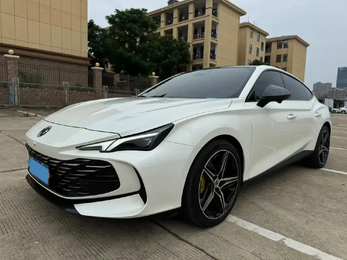 2023 MG 7 1.5T 188HP L4 7DCT