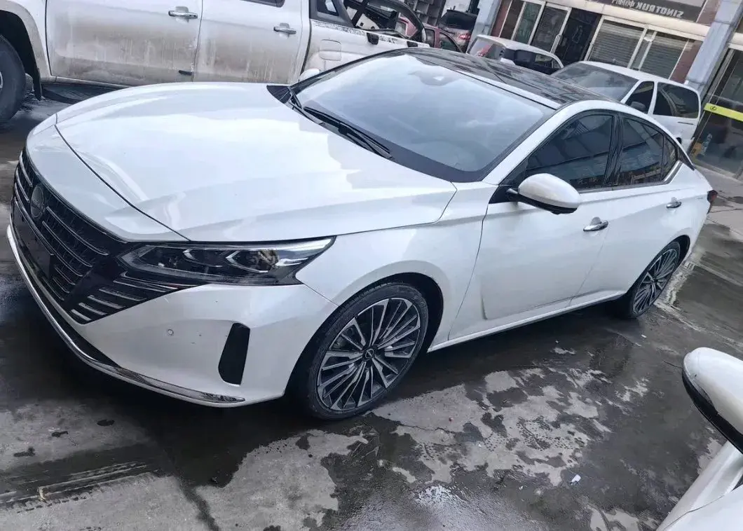 2022 Nissan Teana 2.0T 243HP L4 CVT