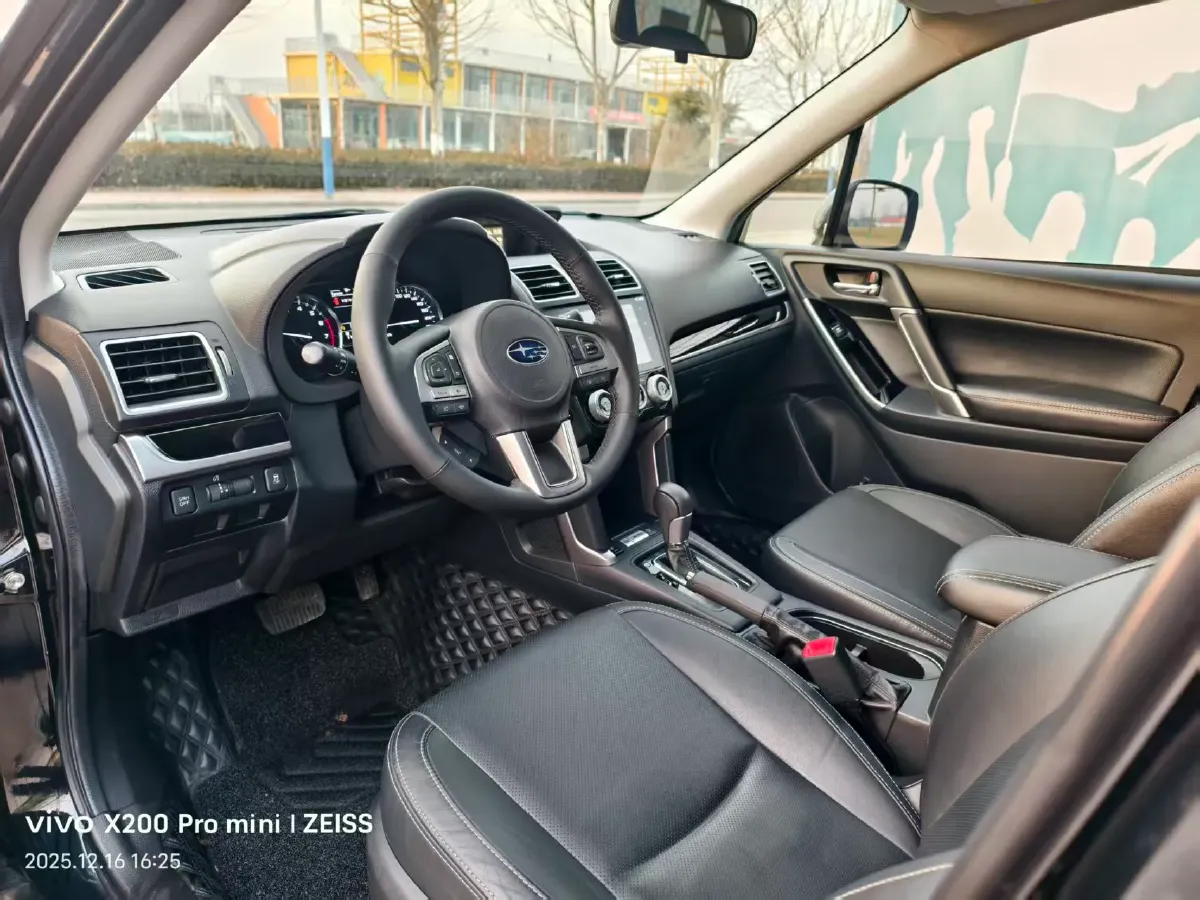 2018 Jeep Commander 2.0T 234HP L4 9AT,autocango,china used car exporter,china ev exporter,chinese used car exporter,chinese used ev exporter