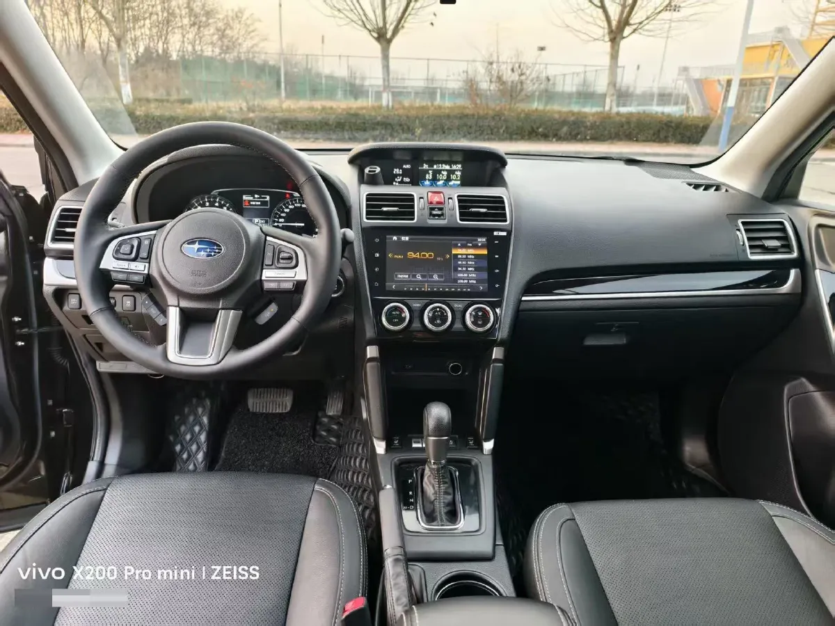 2018 Jeep Commander 2.0T 234HP L4 9AT,autocango,china used car exporter,china ev exporter,chinese used car exporter,chinese used ev exporter