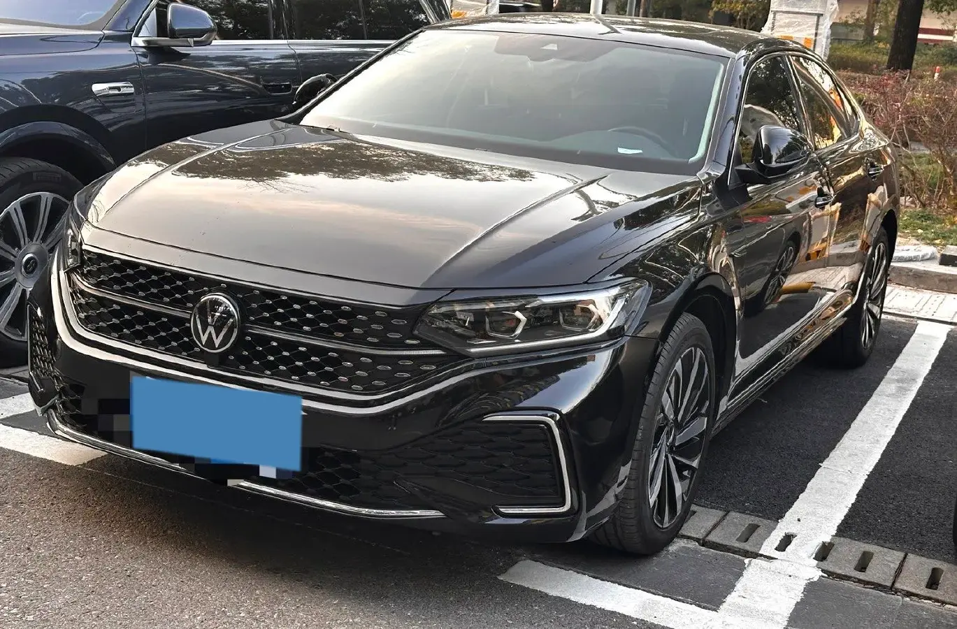 2023 Volkswagen Passat 2.0T 186HP L4 7DCT