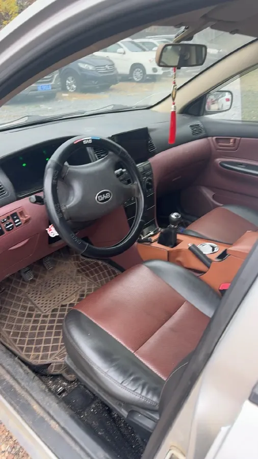 2013 FAW Vita V5 1.5L 102HP L4 5MT,autocango,china used car exporter,china ev exporter,chinese used car exporter,chinese used ev exporter