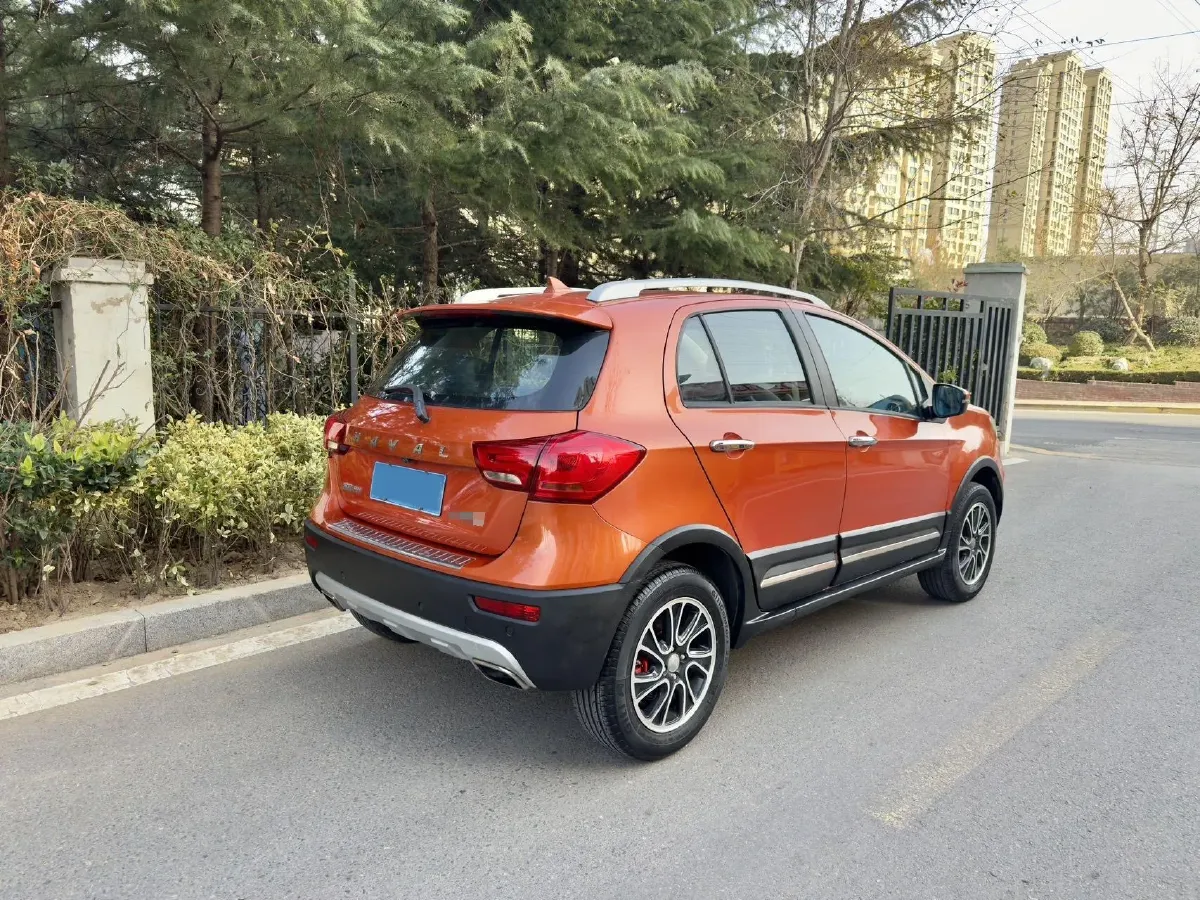 2015 Soueast V6 1.5L 120HP L4 5MT,autocango,china used car exporter,china ev exporter,chinese used car exporter,chinese used ev exporter