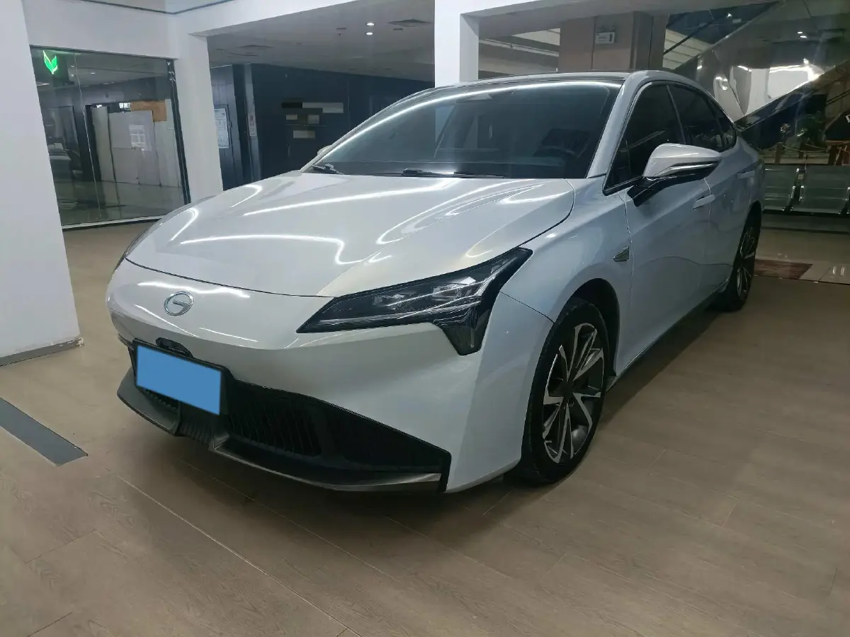 2022 ChangAn Oshan Z6 1.5T 170HP L4 6TCT PHEV 28.4KWH