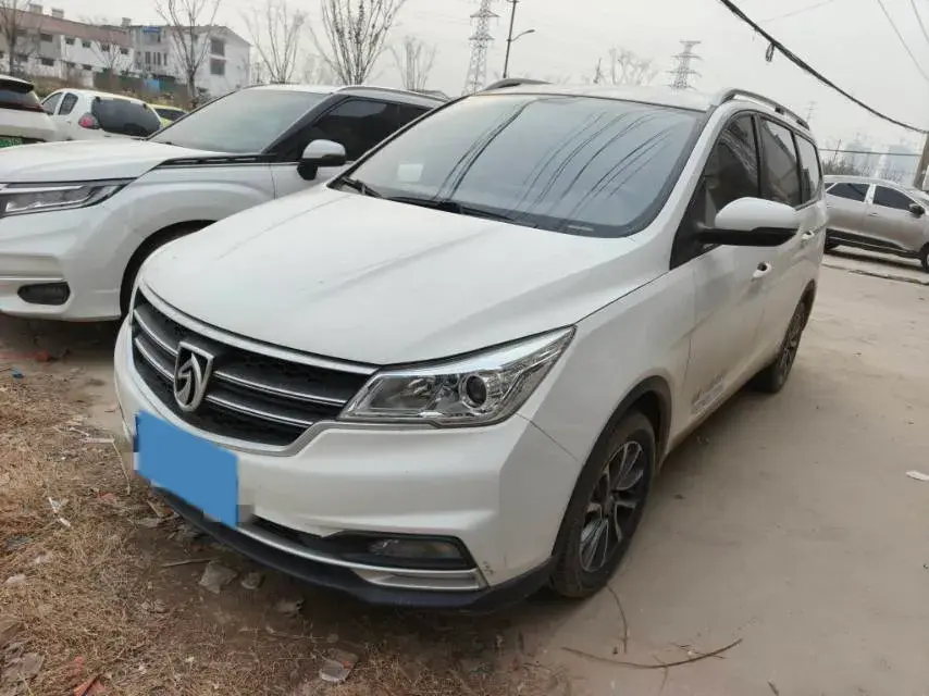 2018 BaoJun 530 1.5T 150HP L4 6MT