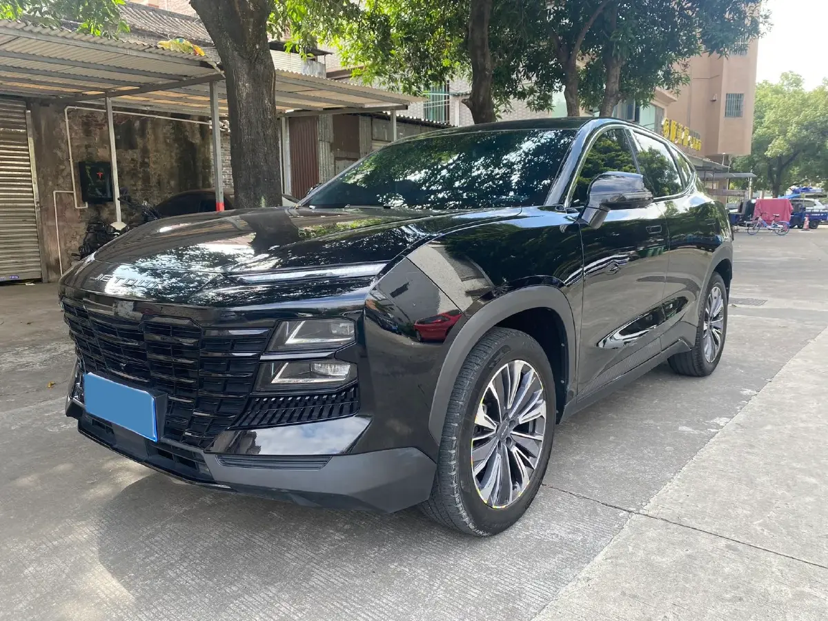 2022 Jetour DASHING 1.6T 197HP L4 7DCT