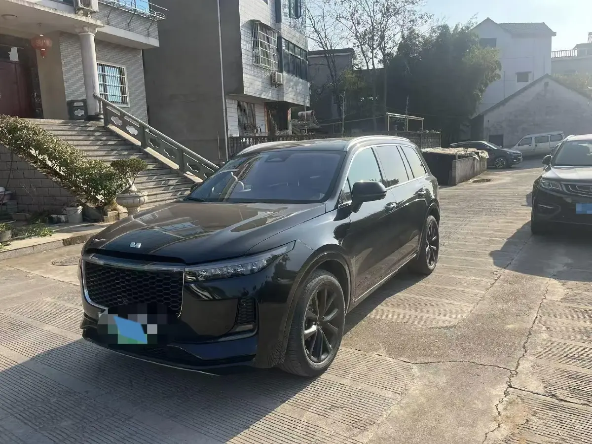 2021 Li ONE Range Extended 131HP REEV 40.5KWH