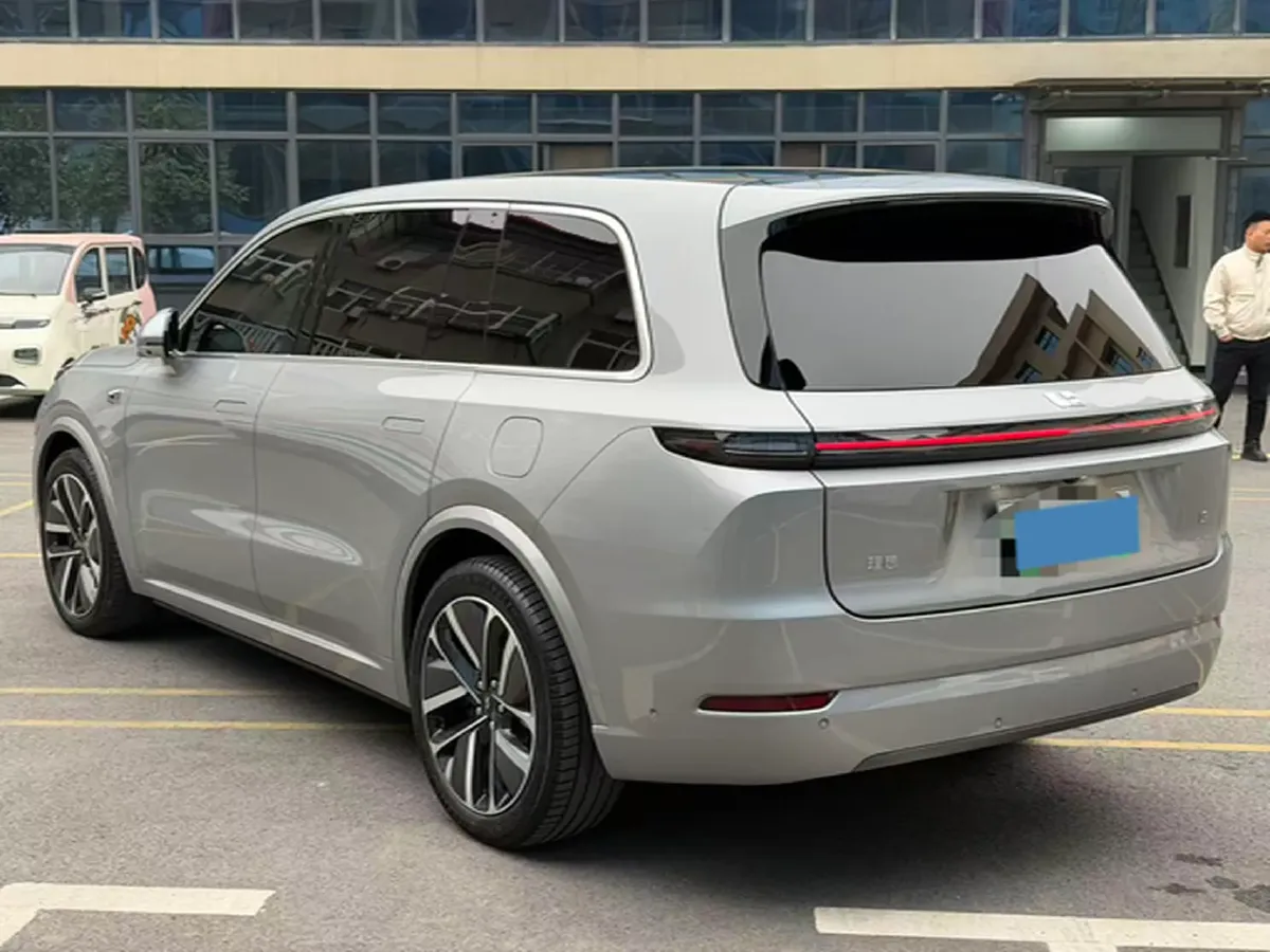 2023 Li L9 Range Extended 154HP REEV 42.6KWH,autocango,china used car exporter,china ev exporter,chinese used car exporter,chinese used ev exporter