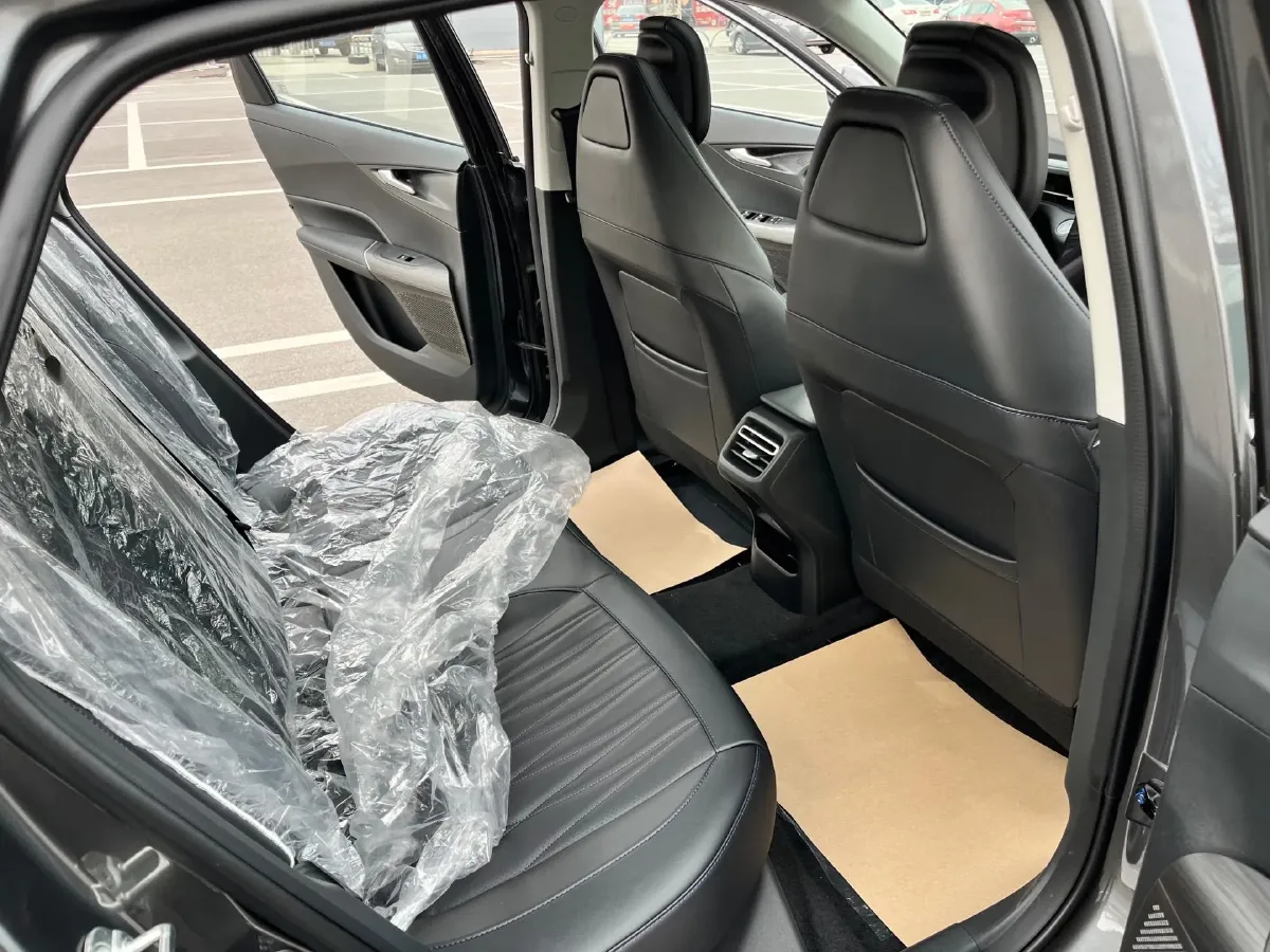 2025 ChangAn EadoPHEV 1.5L 98HP L4 E-CVT PHEV,autocango,china used car exporter,china ev exporter,chinese used car exporter,chinese used ev exporter