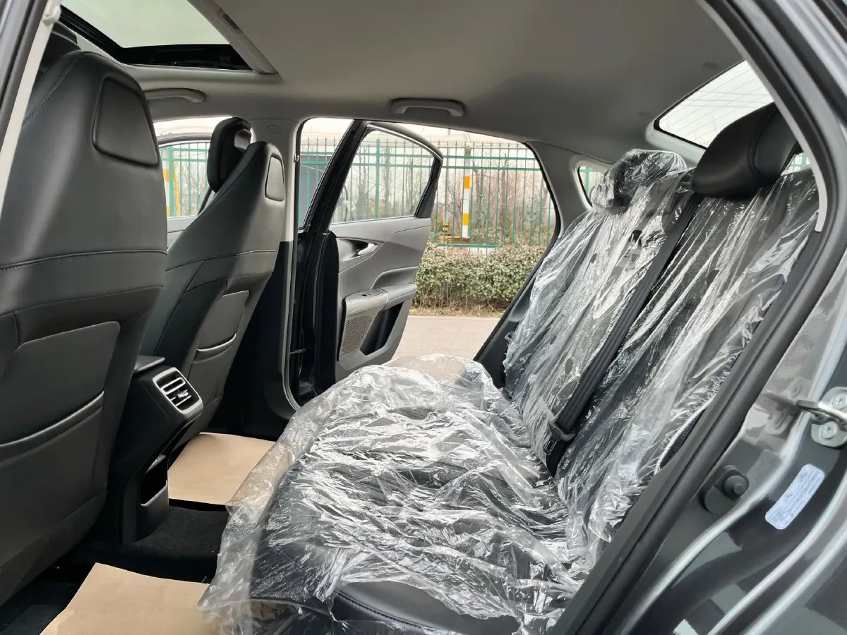 2025 ChangAn EadoPHEV 1.5L 98HP L4 E-CVT PHEV,autocango,china used car exporter,china ev exporter,chinese used car exporter,chinese used ev exporter