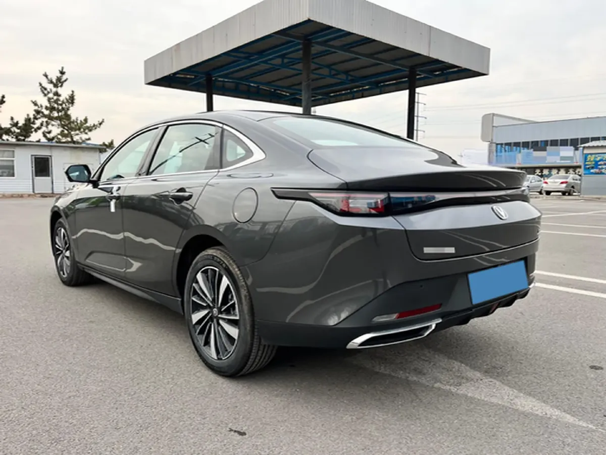 2025 ChangAn EadoPHEV 1.5L 98HP L4 E-CVT PHEV,autocango,china used car exporter,china ev exporter,chinese used car exporter,chinese used ev exporter