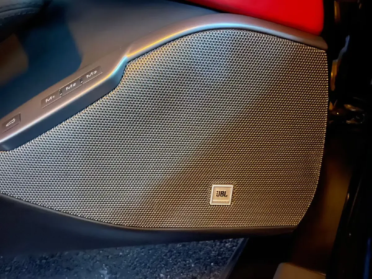 2018 Ferrari Portofino 3.9T 600HP V8 7DCT,autocango,china used car exporter,china ev exporter,chinese used car exporter,chinese used ev exporter