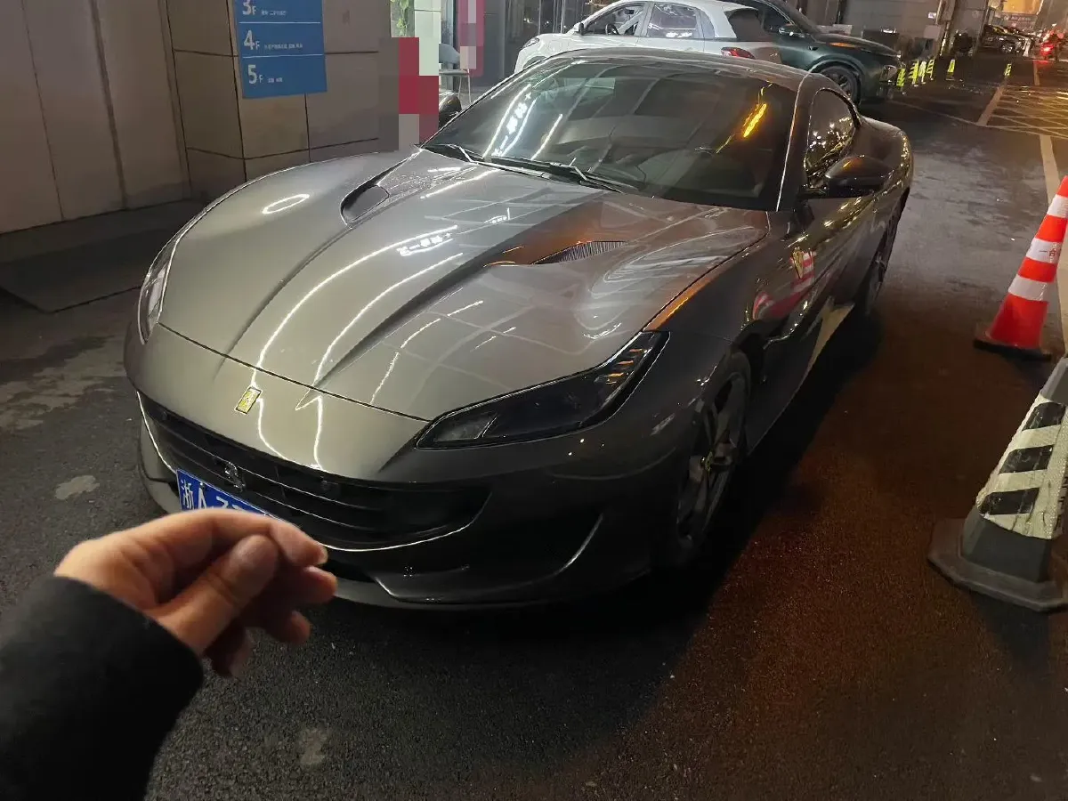 2018 Ferrari Portofino 3.9T 600HP V8 7DCT,autocango,china used car exporter,china ev exporter,chinese used car exporter,chinese used ev exporter