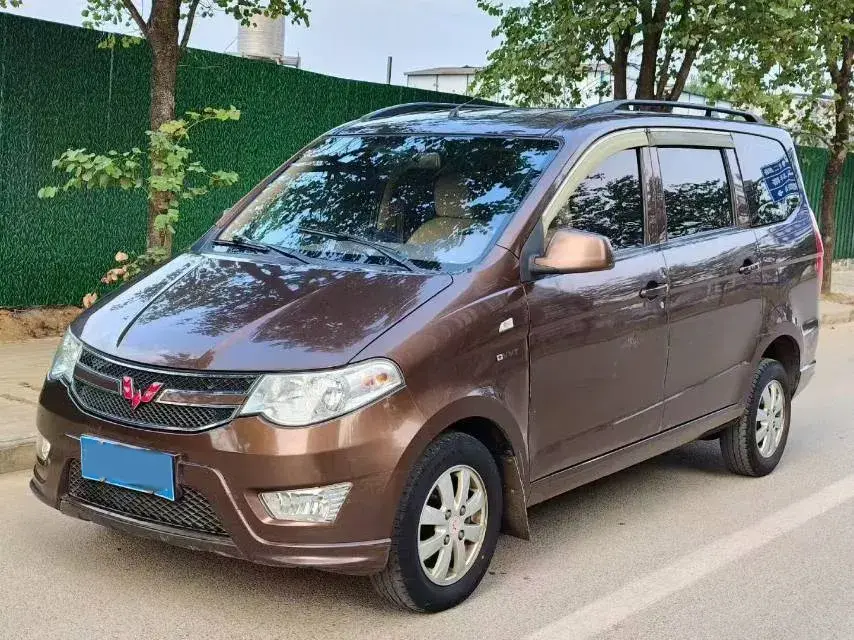 2016 WuLing HongGuang 1.5L 112HP L4 5MT