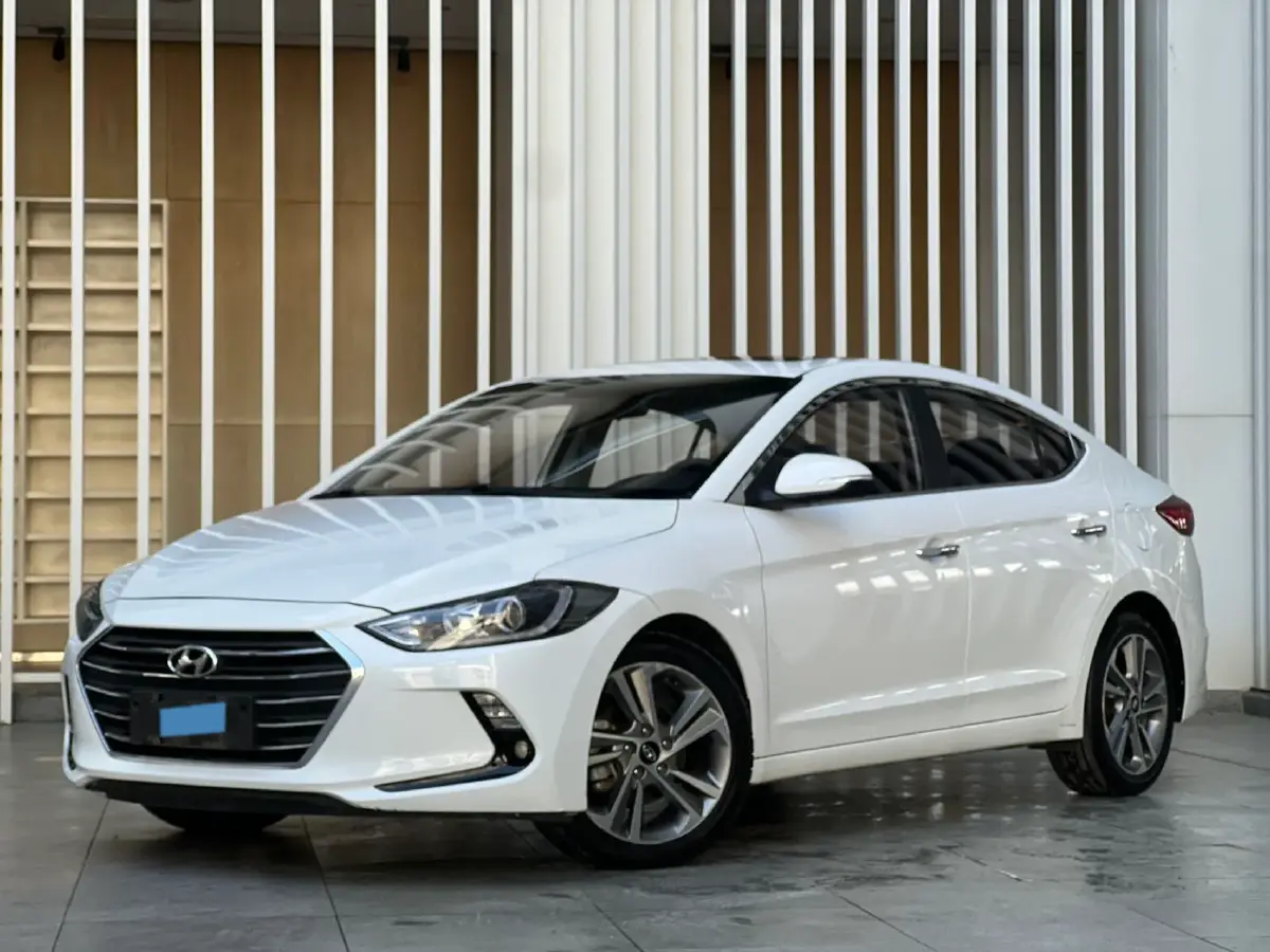 2016 Hyundai Elantra 1.6L 130HP L4 6AT