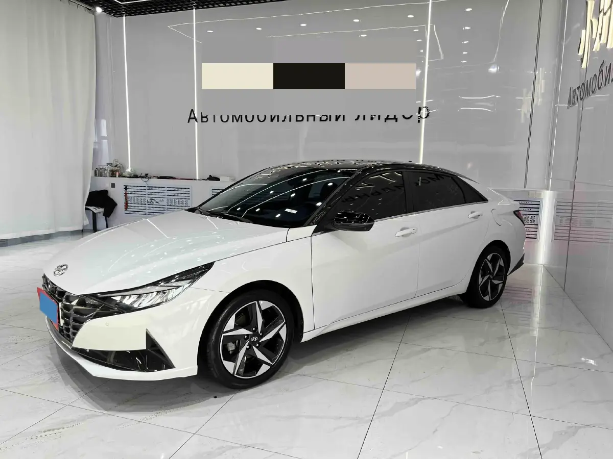 2021 Hyundai Elantra 1.5L 115HP L4 CVT