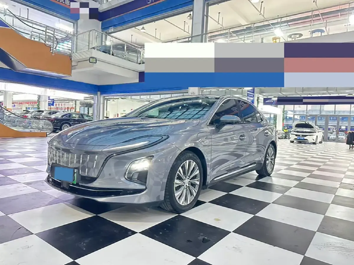 2024 HongQi E-QM5 BEV 72KWH