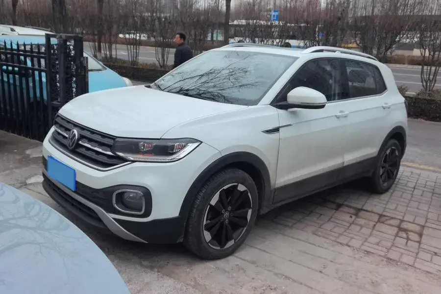 2020 Volkswagen Tacqua 1.5L 113HP L4 6AT