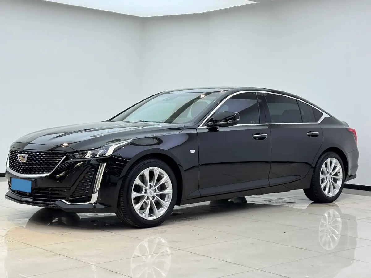 2022 Cadillac CT5 2.0T 237HP L4 10AT