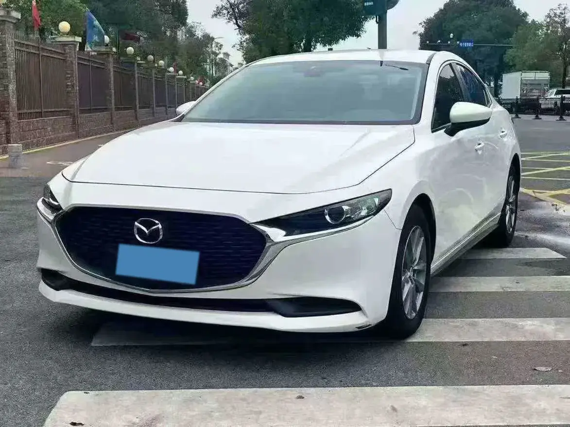 2023 Mazda 3 Axela 2.0L 158HP L4 6AT