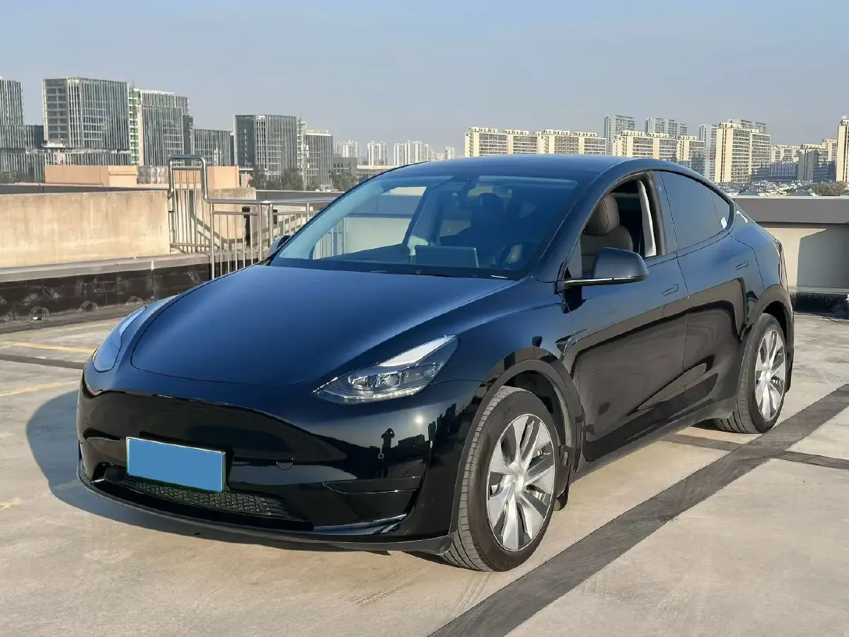 2022 Tesla Model Y BEV 60KWH
