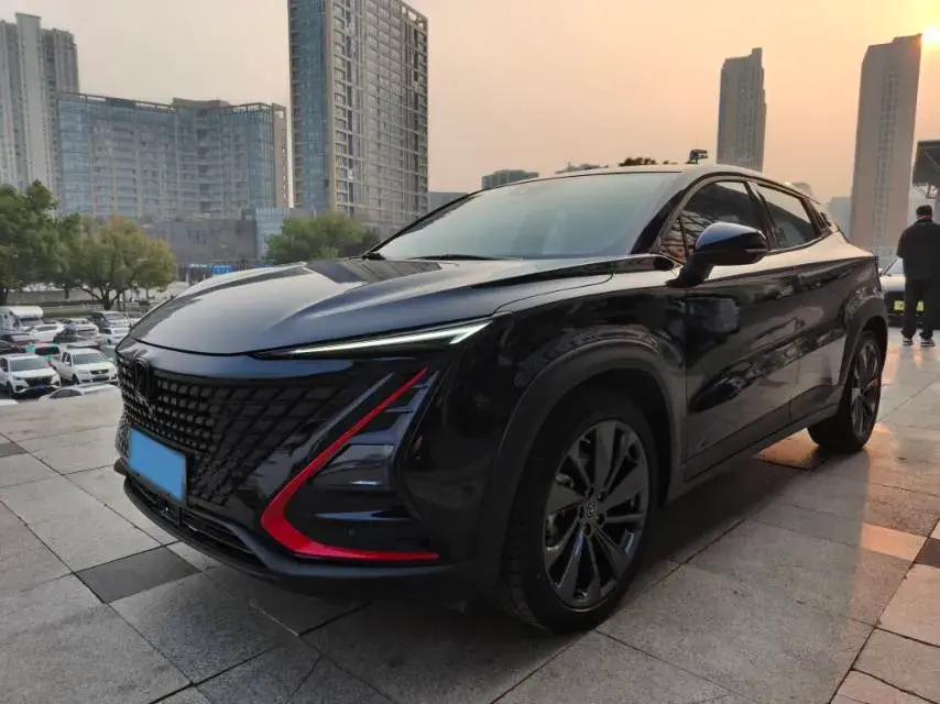 2020 ChangAn UNI-T 1.5T 180HP L4 7DCT