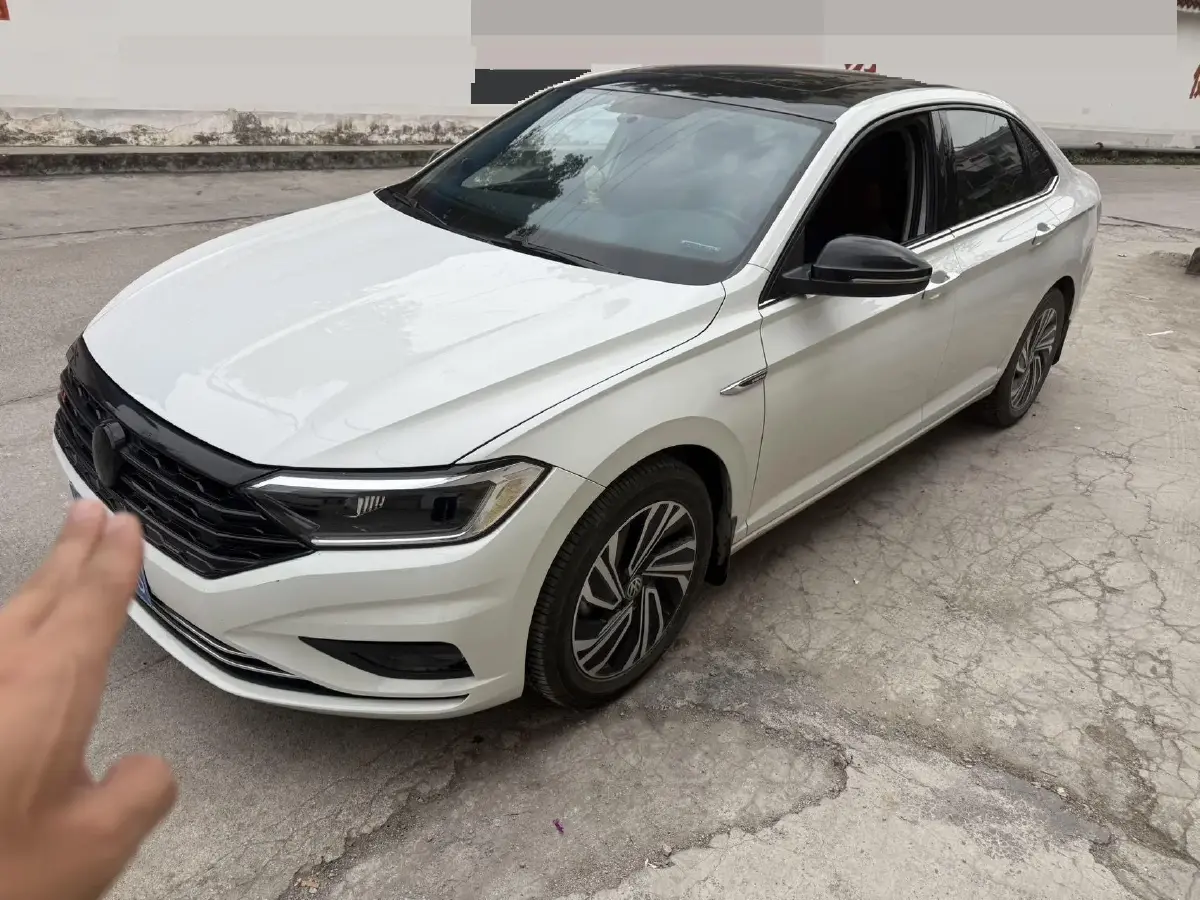 2021 Volkswagen Sagitar 1.4T 150HP L4 7DCT