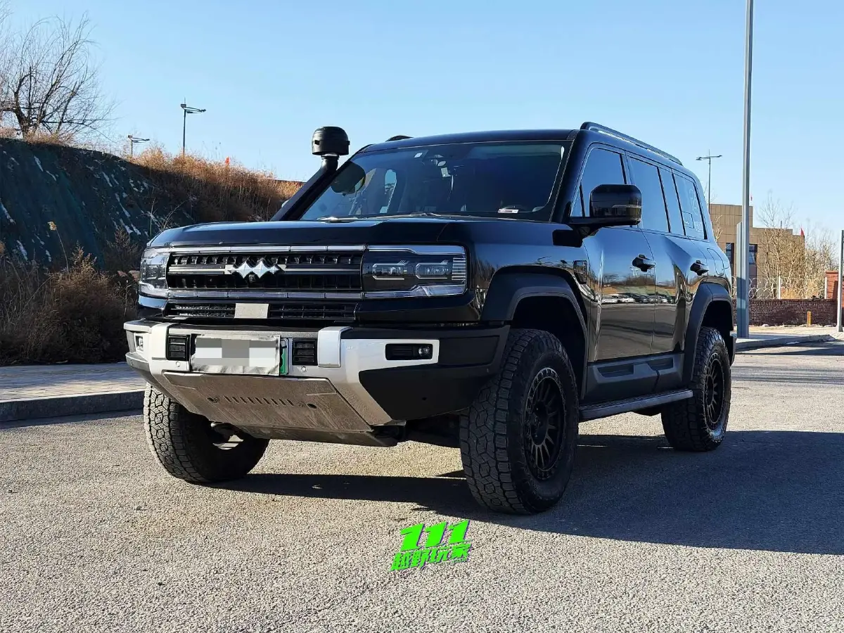 2025 FangChengBao Bao 8 2.0T 245HP L4 E-CVT PHEV 36.8KWH